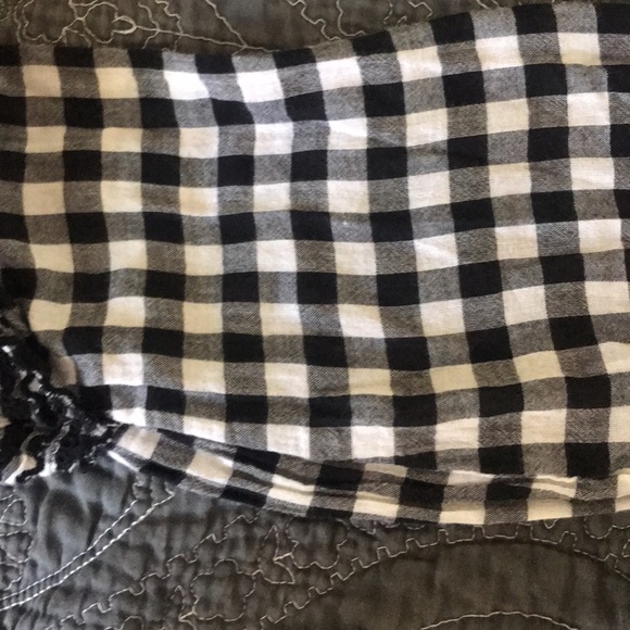 J.crew- black & white Gingham blouse-0 - Picture 9 of 16